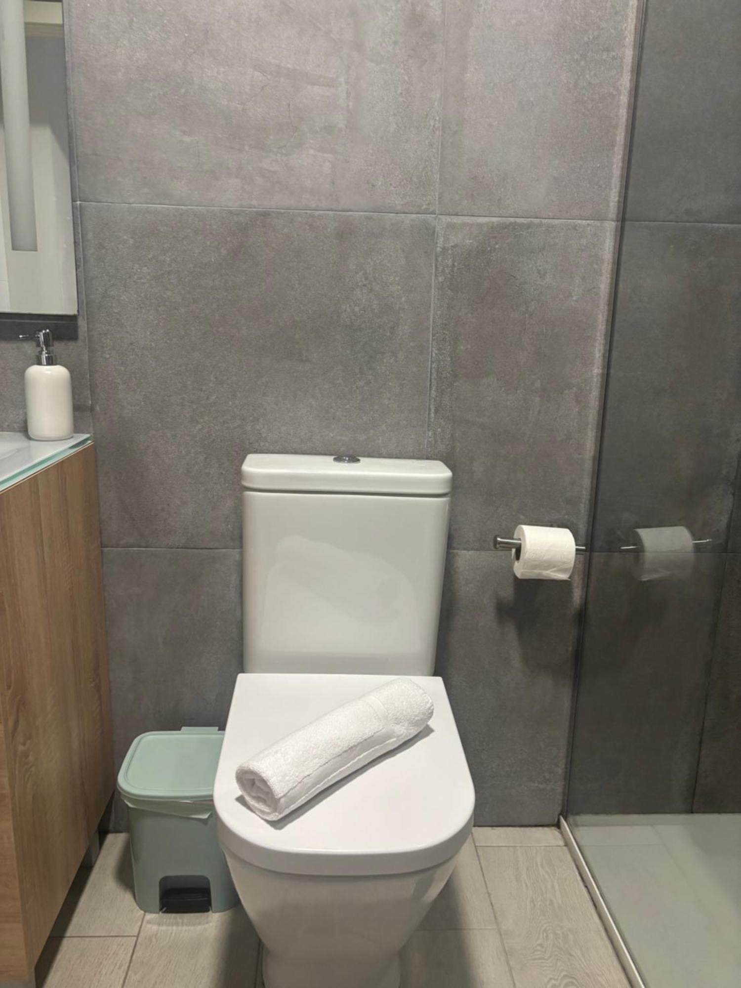 Hermoso Piso A 3 Min De La Estacion De Bus Y Tren Ave Málaga Exteriör bild